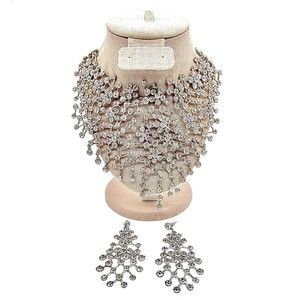 Paris Collection Rhinestone Bib Statement Necklace Earrings Jewelery SET